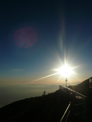 �x�m�R�̎R�����E��i�R������̗[���